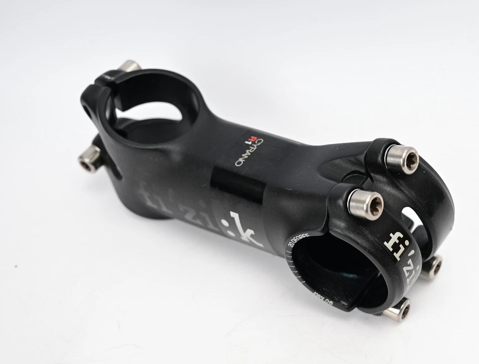 Vástago Fizik Cyrano R1 90 mm longitud 20° 31,8 mm abrazadera carretera grava bicicleta vástago Foto 2 de 4