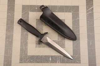 1980's Vintage Gerber Mark I MK I Fighting Knife & Leather Sheath 4 7/8" Blade