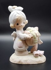 Precious Moments Figurine Vintage E-3111 1983 Be Not Weary in Well Doing