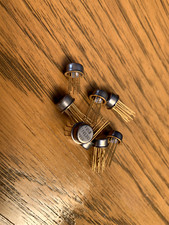 (Lot of 2) NOS Fairchild FU5B 7741393 transistor