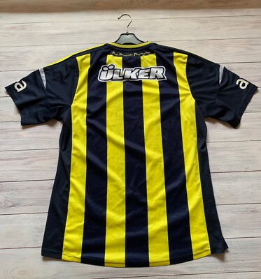 Adidas Fenerbahce 25-26: presentate le maglie prima, seconda e terza