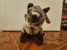 Ty Beanie Baby Howl the Wolf, DOB 5/23/2000, Animal #4310