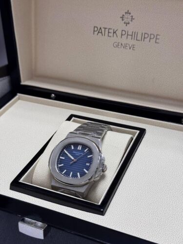Patek Philippe/Nautilus mechanical watch series