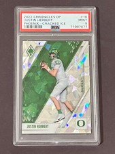 2022 Panini Chronicles Draft Picks Justin Herbert Phoenix Cracked Ice /11 PSA 9