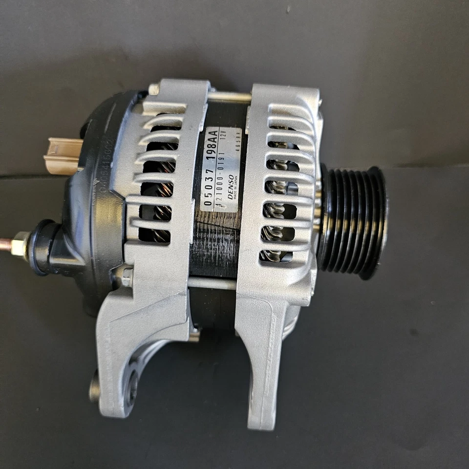 Dodge Viper V10 2003 2004 2005 2006 8,3 L 130 amperios alternador OEM Reman por casa rodante Foto 4 de 4