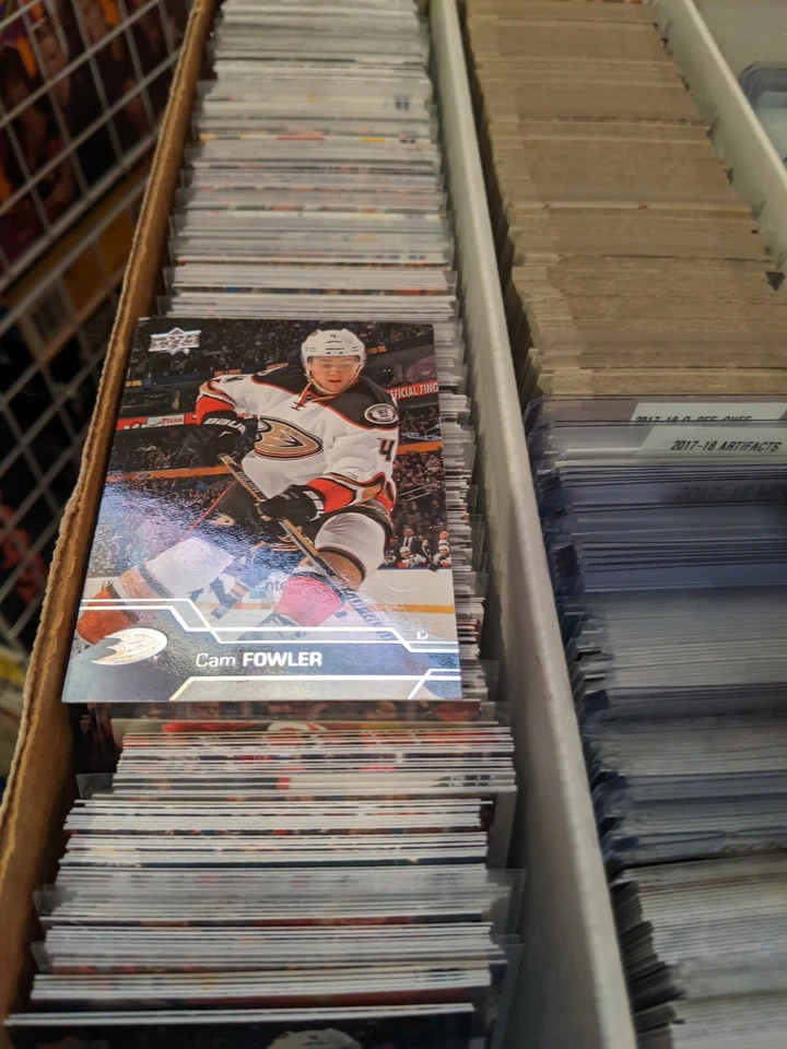 2016-17 Upper Deck Base lot and inserts, young guns, and parallel, you pick - Image 2 of 4