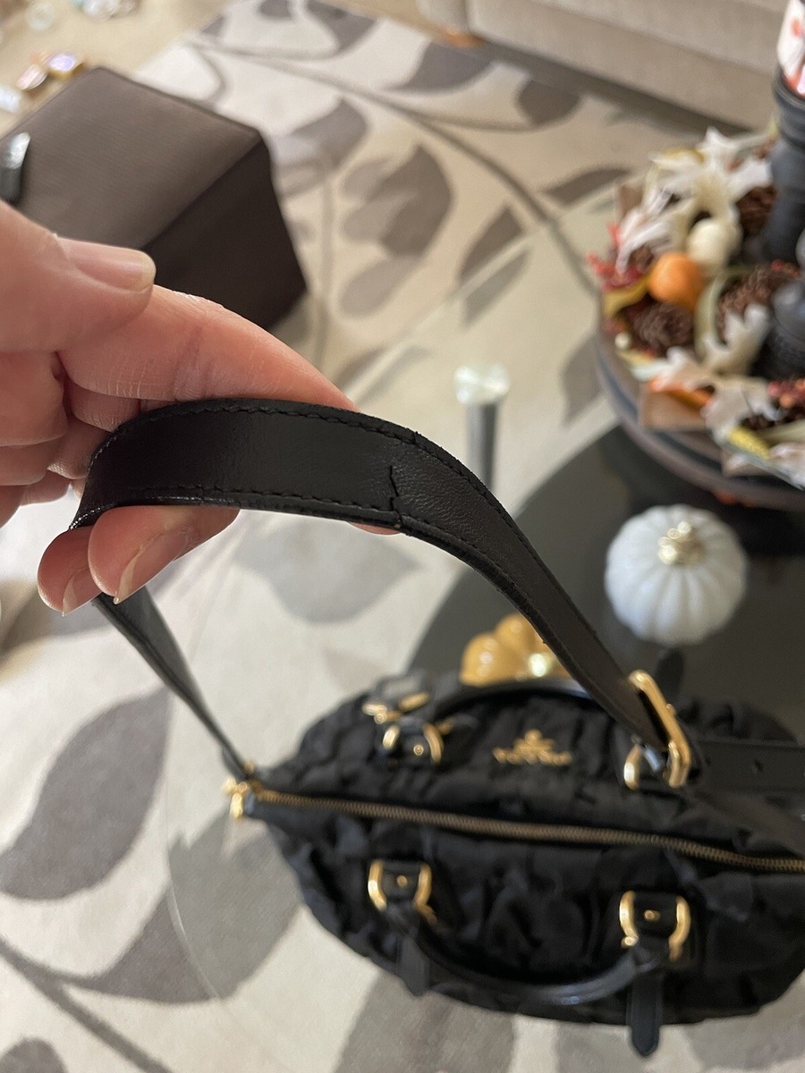 Authentic PRADA Tessuto Tote Gaufre 2Way Nylon Satchel Bag Authentic PRADA Tessuto Tote Gaufre 2Way Nylon Satchel Bag