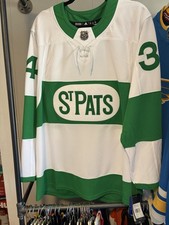 Ultimate Toronto Maple Leafs Collector and Super Fan Gift Guide 35