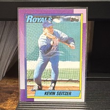 Topps 1990 Base Set Kevin Seitzer #435 Kansas City Royals Baseball Card