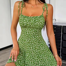 Women’s Green Floral Square Neck Tie-Shoulder Strappy A-Line Mini Dress, S