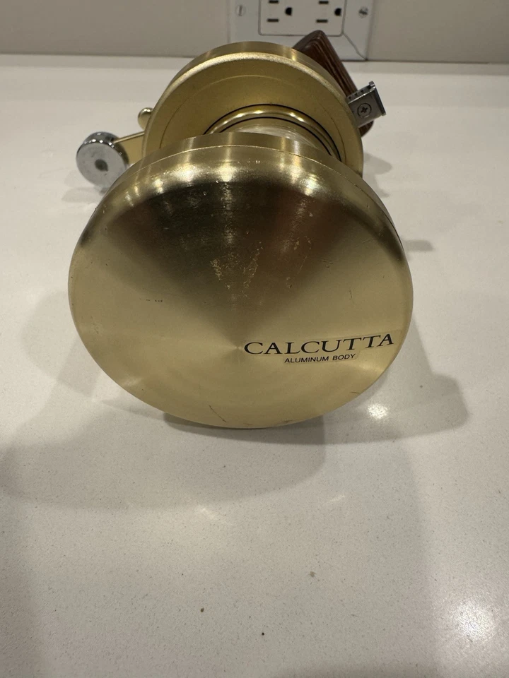 Shimano Calcutta 700a - Image 3 of 4