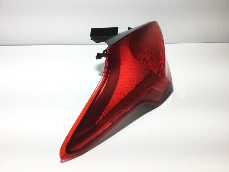 Luz trasera del conductor hatchback incandescente para Ford Focus 25568 15-18 Foto 4 de 4