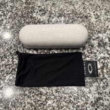 Oakley Hard Clam Shell White Sunglasses Case Eye Glass Case With Dust Cover