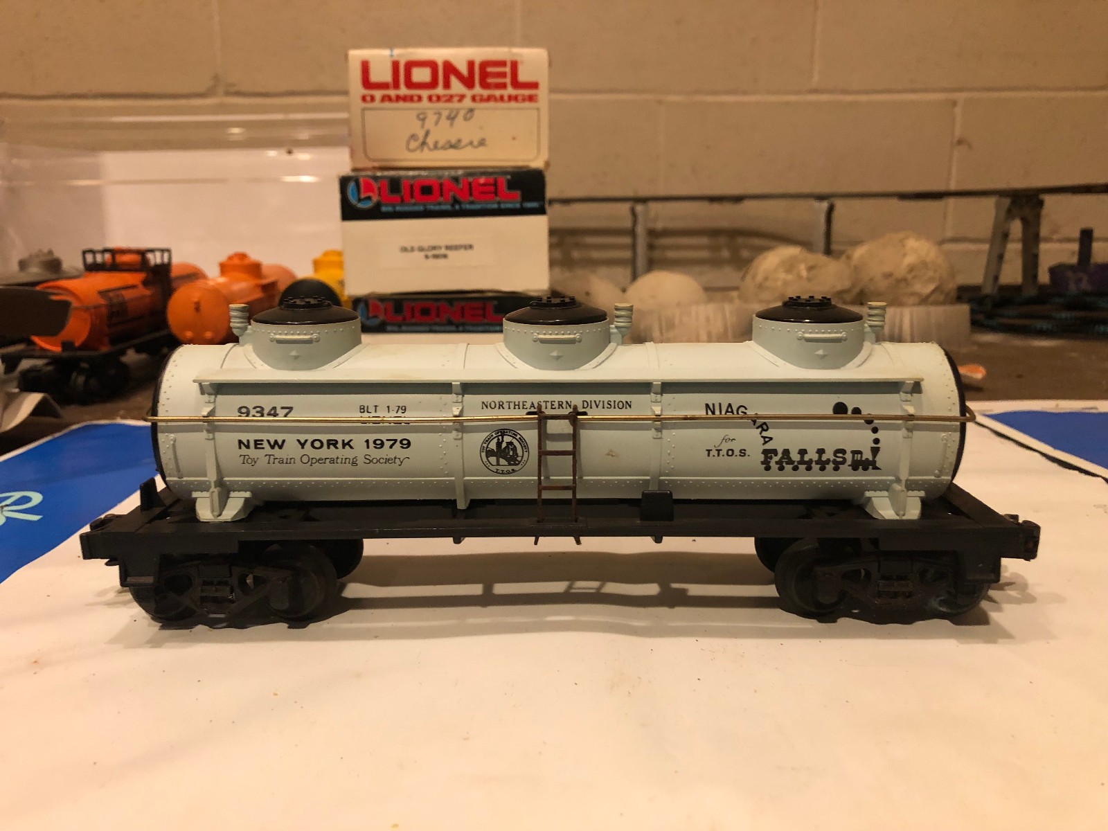 Click here to see eBay Auction