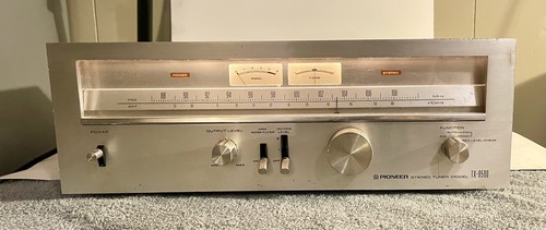 Vintage Pioneer TX-9500 AM/FM Stereo Tuner. Excellent