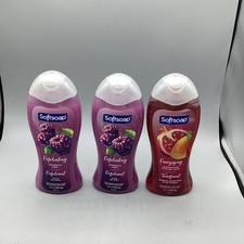 3 Pack: Softsoap Energizing Body Wash, Pomegranate  Mango  Blackberry Sugar