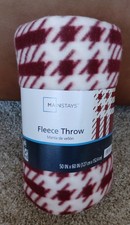 Mainstays Plush Fleece Throw 50 x 60in Blanket Merlot Houndstooth Windowpane New