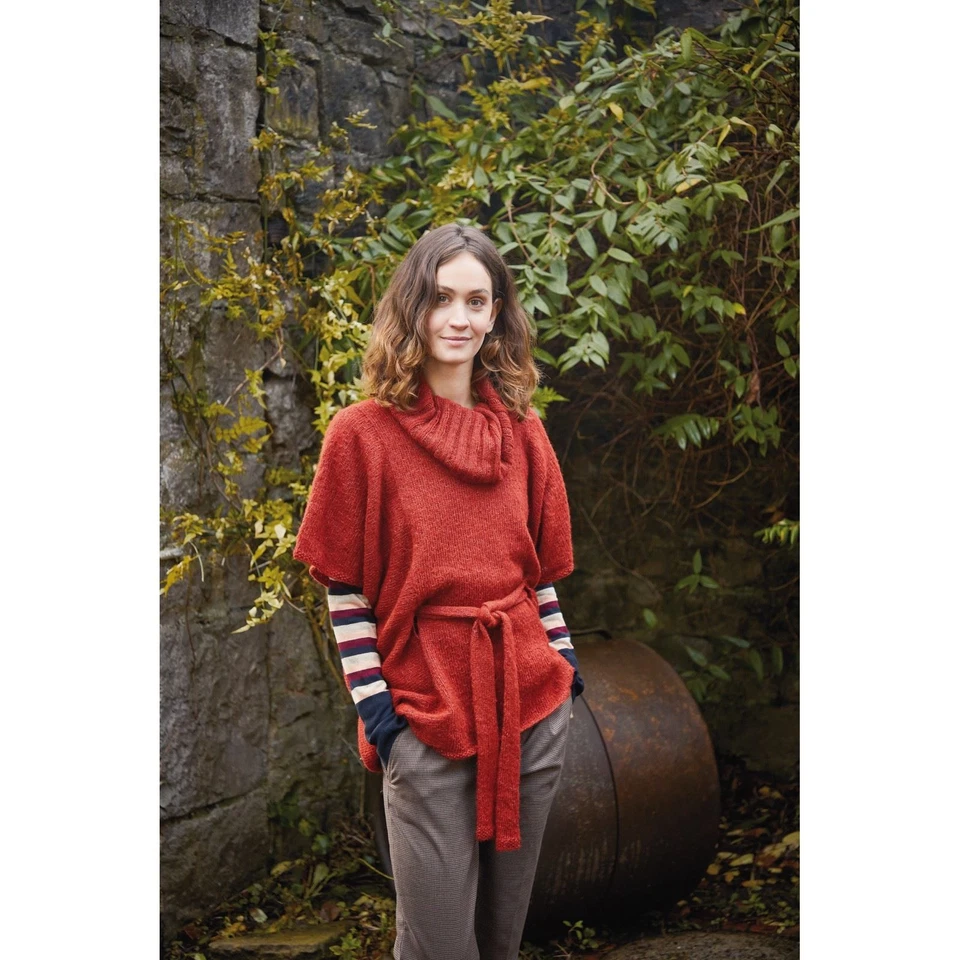 Rowan Magazine 68 Knitting & Crochet Pattern Book - 39 Designs - Image 4 of 4