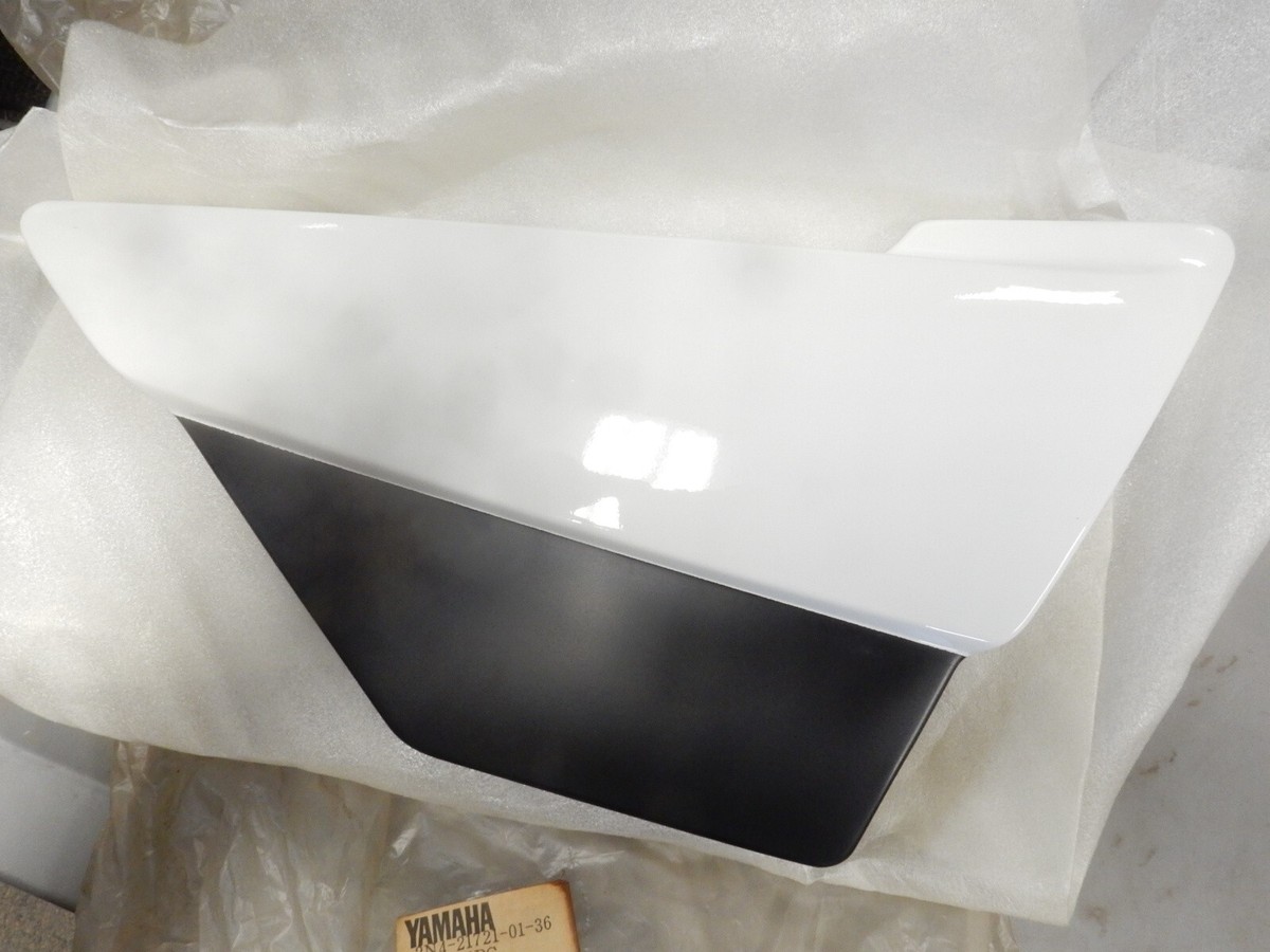 NOS Yamaha Clean White Right Side Cover 1980-1981 MX175 2N4-21721