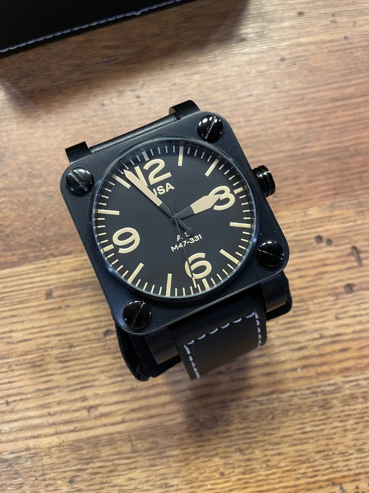 reloj tanque arnold shwarzenegger m47-331 Foto 2 de 4