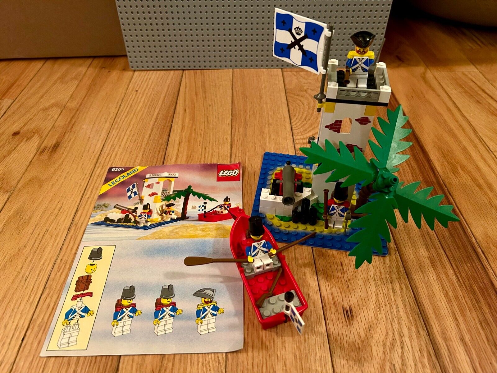 LEGO 6265 Pirates - Sabre Island, vintage, complete with instructions