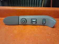 1995-2000 Chevrolet Gmc Truck Tahoe Yukon 2-door Lh Driver Gray Window Switch 1995-2000 Chevrolet Gmc Truck Tahoe Yukon 2-door Lh Driver Gray Window Switch