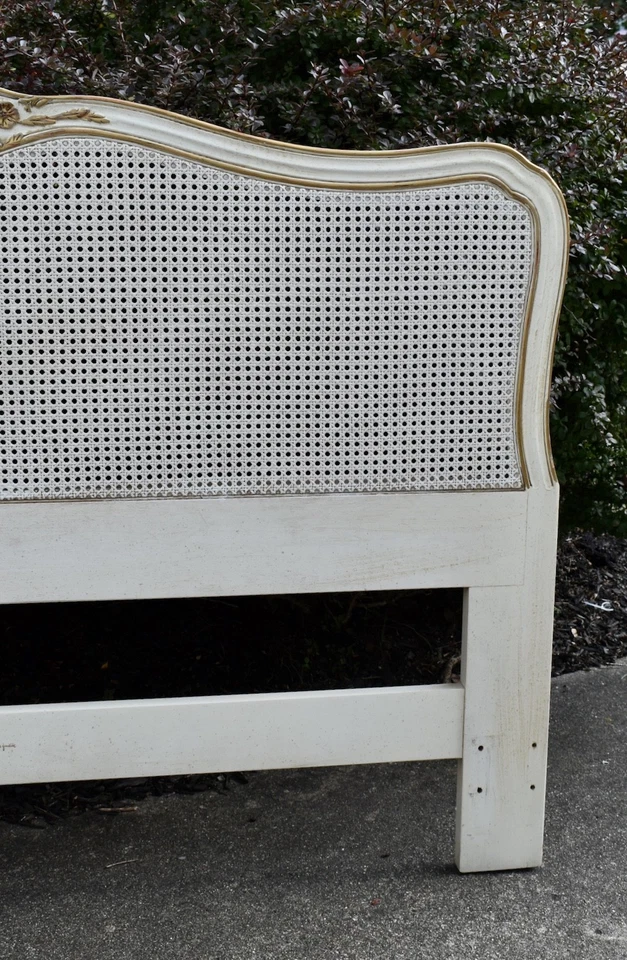 Vintage Henredon Full Size French Provincial Style Headbord w/Cane Backing - Image 3 of 4