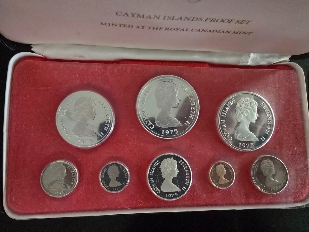 1975 Cayman Islands Queen Elizabeth II 8 Coins Proof Set Total