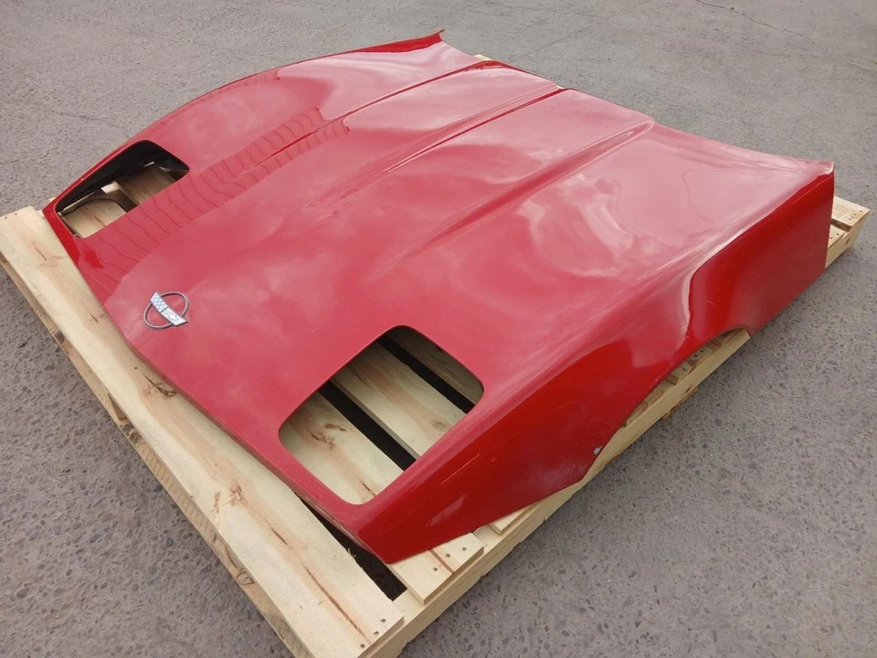 85-90 CORVETTE C4 HOOD ASSEMBLY  - Image 2 of 4