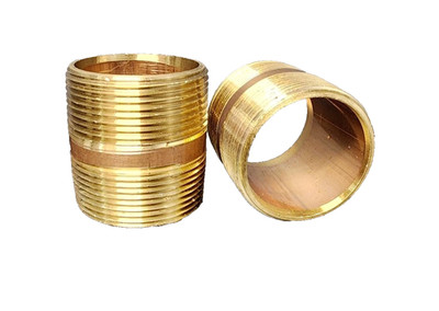 Red Brass Pipe Nipple 1-1/2'' Male NPT x 1-3/4'' OAL Sch 40
