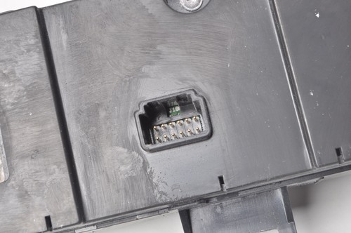 Nissan X-Trail IV T33 Aire Acondicionado Utilizar Alguna Utilidad Interruptor - Imagen 5 de 12