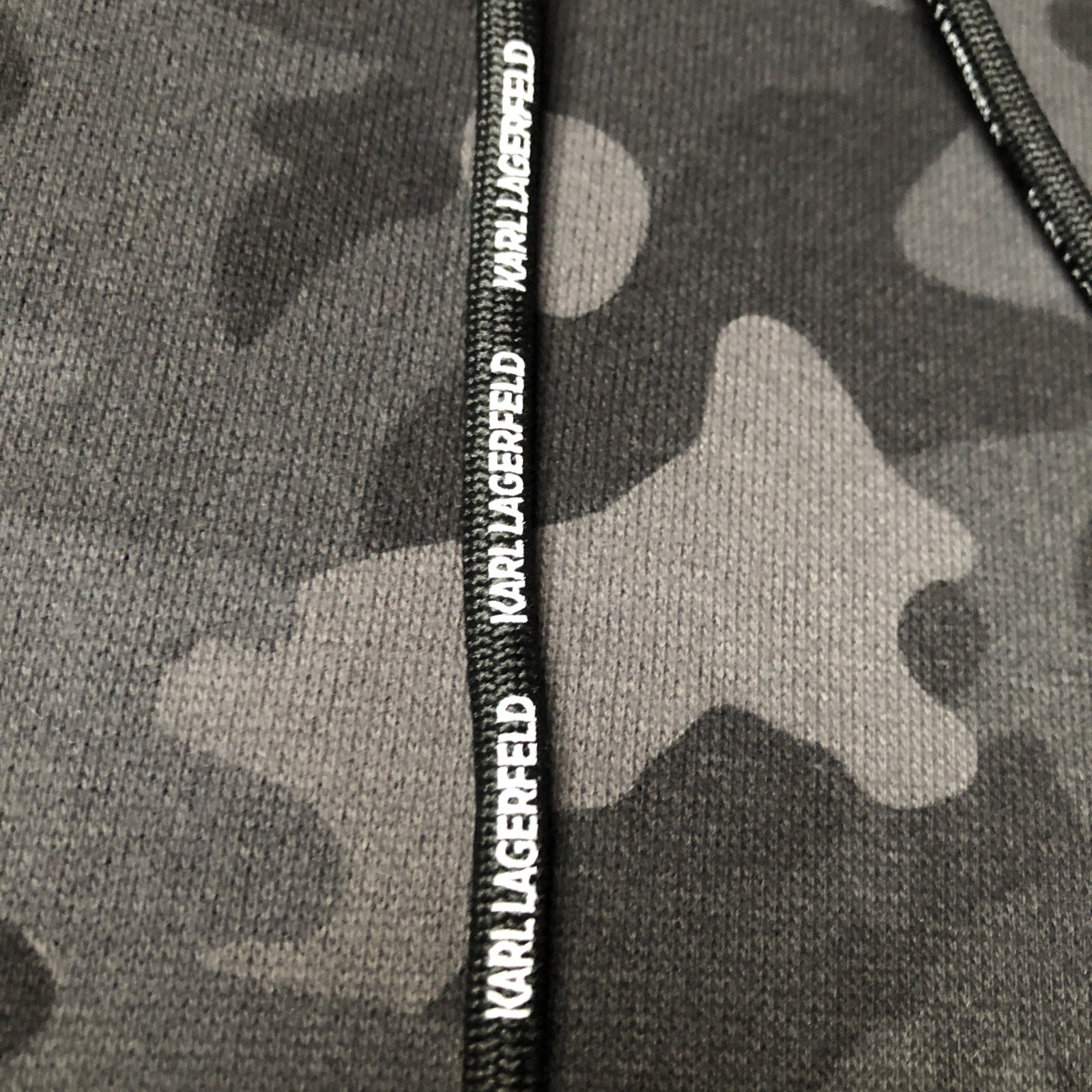 KARL LAGERFELD Men's Black Camo Hoodie 