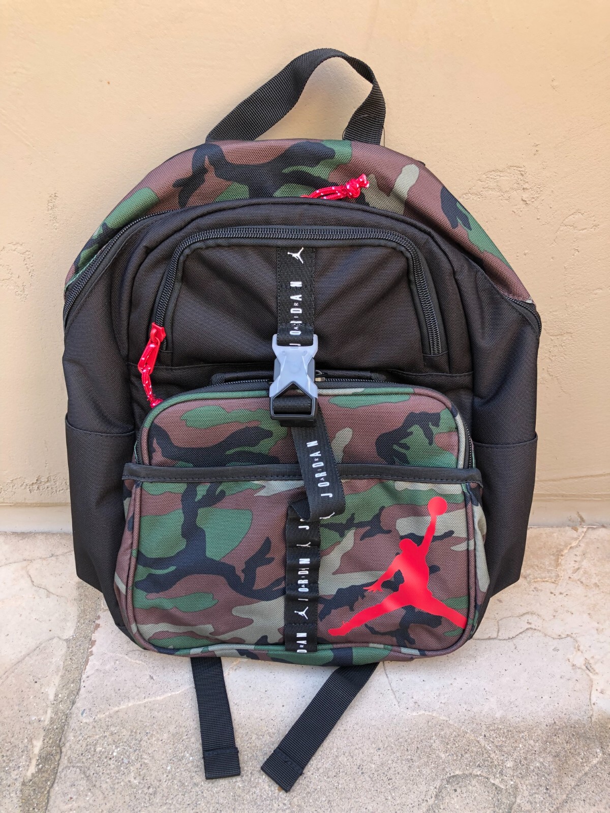 Picture 4 of 14