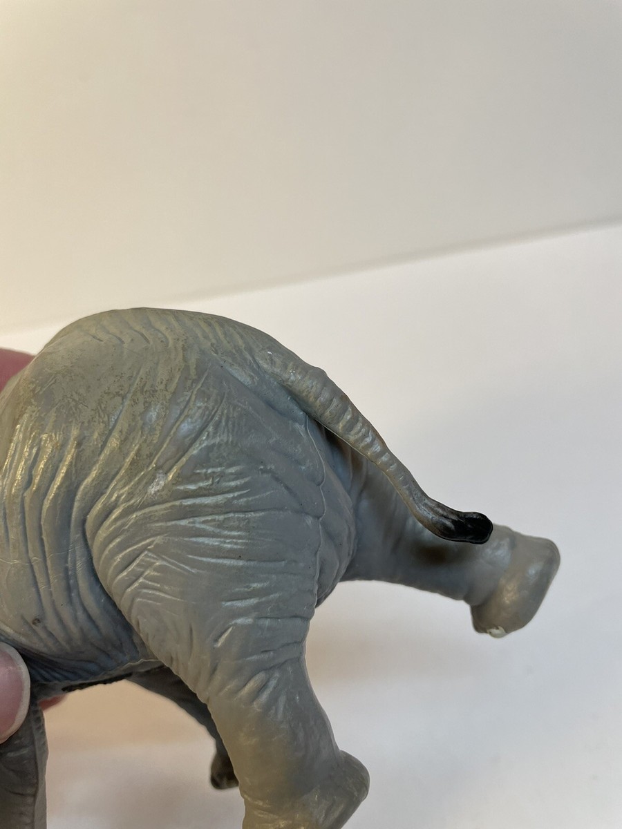 1996 Safari Ltd. Large Adult African Elephant 6