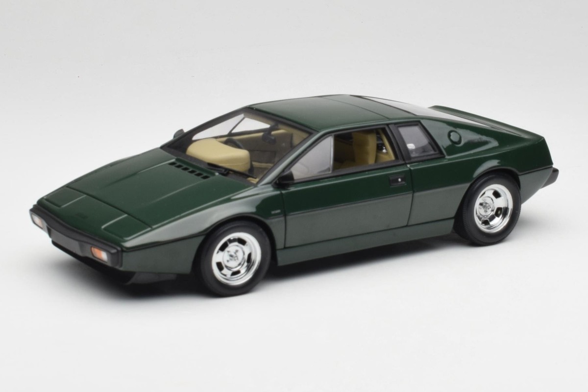 未開封品 1/18 autoart LOTUS ESPRIT V8 イエロー AUTOart Lotus