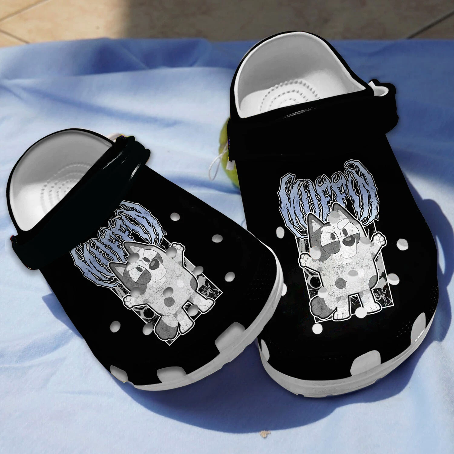 Water-Resistant Muffin Horror BlueyDad Black Clogs For  Adults