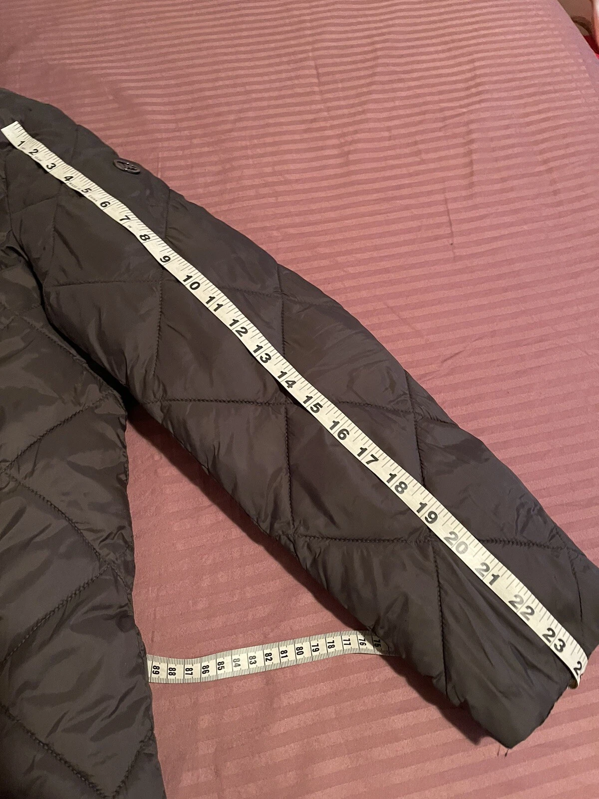 Michael kors cappotto grande verde scuro con cappuccio con cerniera rimovibile.