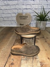 Born Seana Women's Slipper Clogs Size 6 Run Small