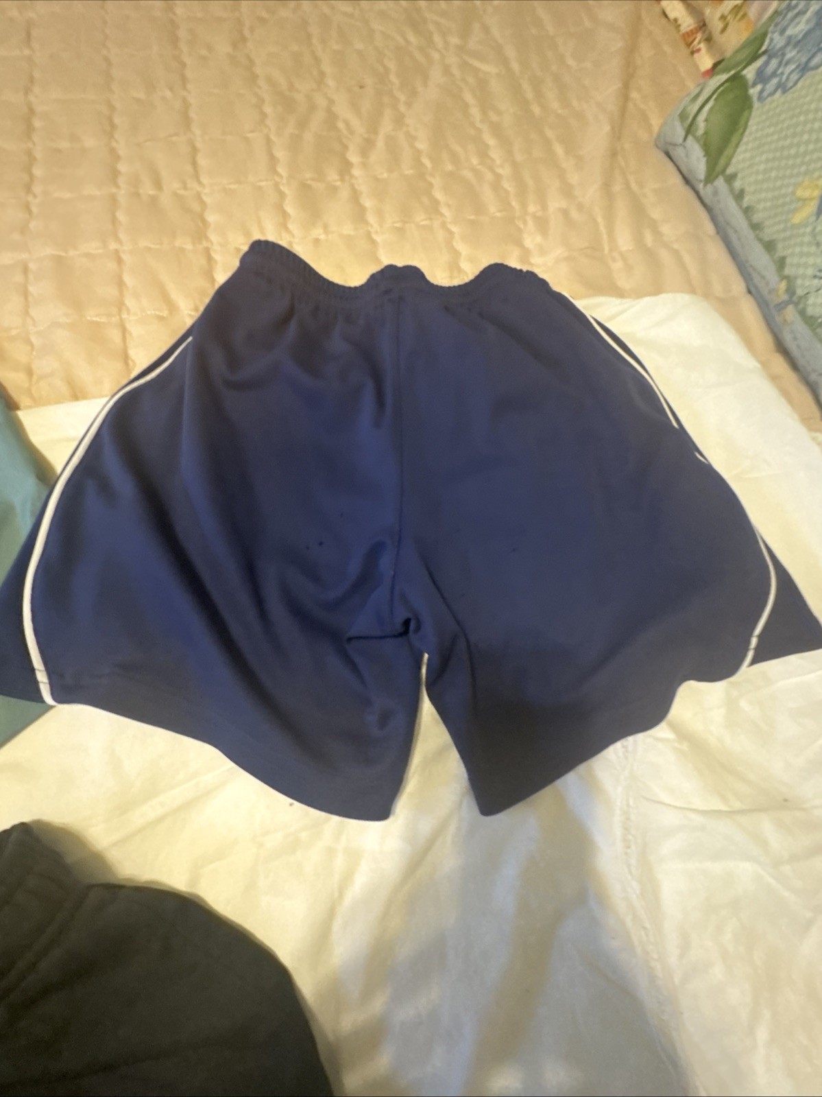 Picture 6 of 24