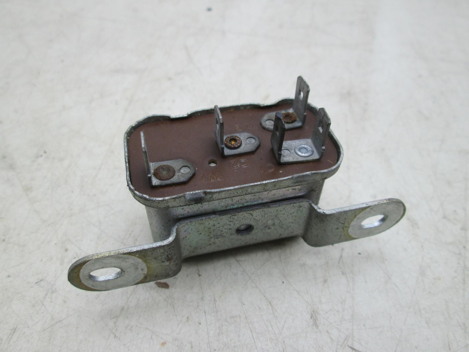 Rolls Royce Silver Shadow T1 Lucas relay 6RA 33209E (USED)