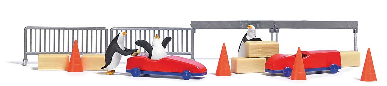 Busch 7924 HO Scale Penguin Soapbox Derby Race Complete Miniature Scene