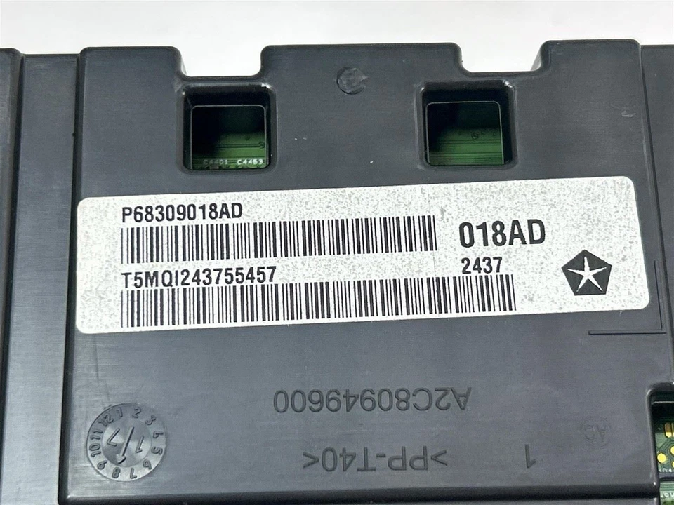 Jeep Cherokee 2017-2018 velocímetro 100 k PN-68309018AD OEM Foto 2 de 4