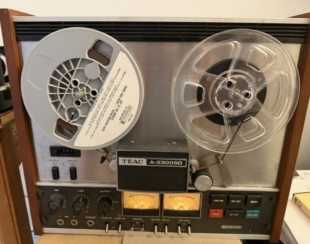 Teac A-2300 vintage audio equipment - eBay listing photo 3