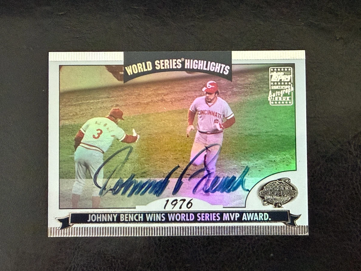 Topps Major Leagues (MLB) Johnny Bench Autographed Baseball Sports