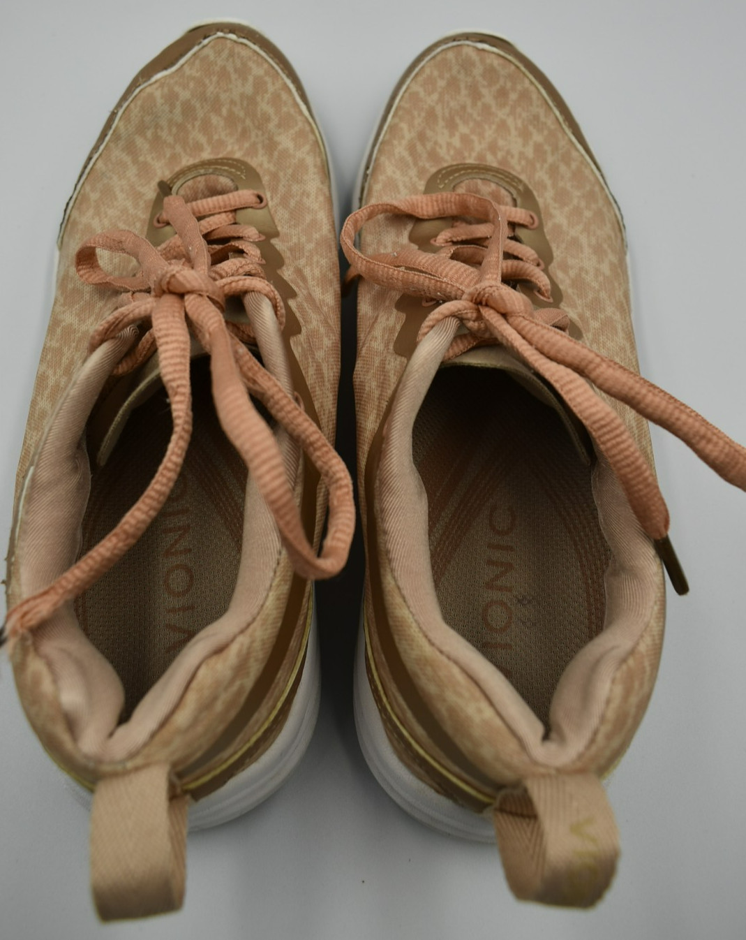 VIONIC Tan Python Orthopedic Sneakers Womens 7.5 - image 8