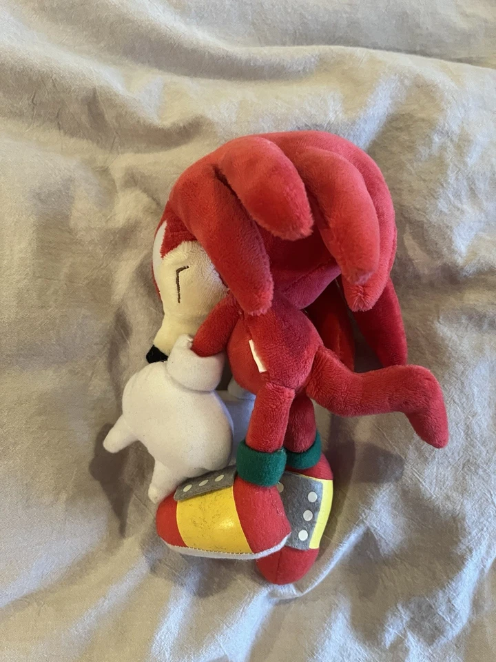 Sanei Knuckles Plush 2007 SIZE S - Image 2 of 4