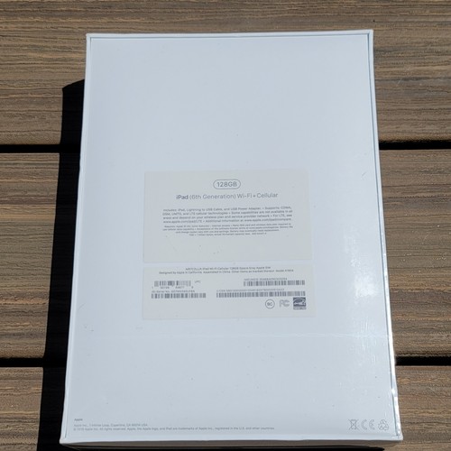 NOS Apple iPad 6th Gen. 128GB, Wi-Fi + Cellular (Unlocked), 9.7in - Space Gray - Picture 6 of 11