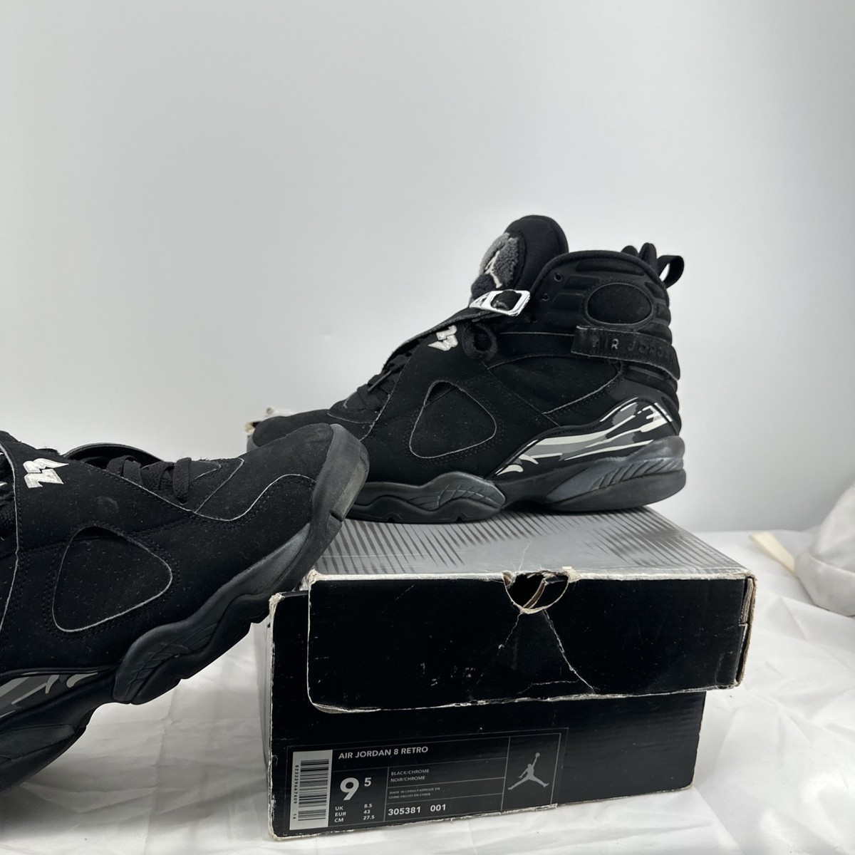 Size 9.5 - Jordan 8 Retro Chrome 2002 With Original Box “ See