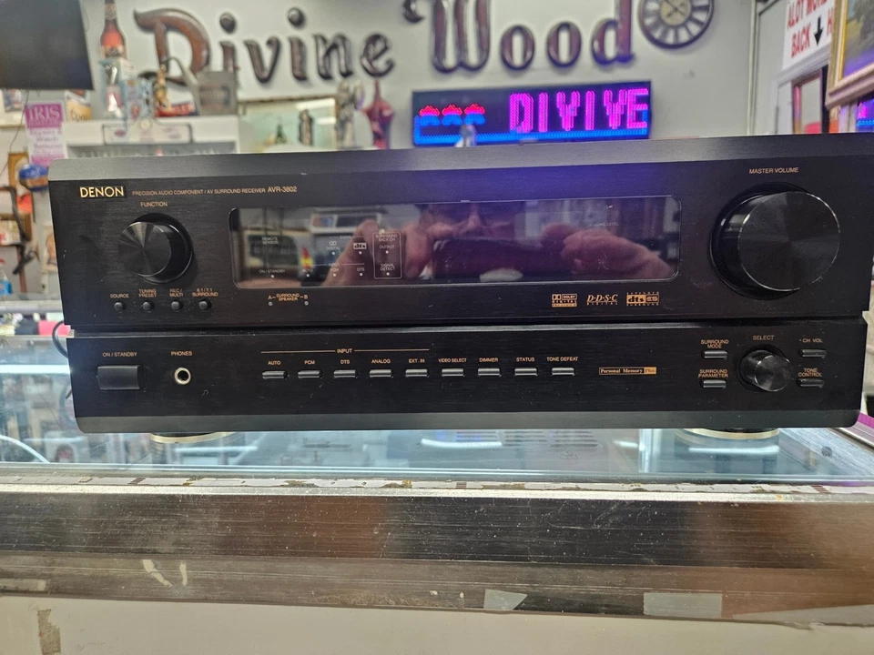 DENON AVR-3802 AV SURROUND RECEIVER AMPLIFIER ONLY 7.1 CHANNEL- W/ REMOTE BUNDLE - Image 2 of 4