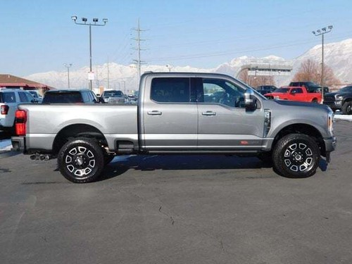 2024 Ford F-350 PLATINUM - Picture 16 of 40